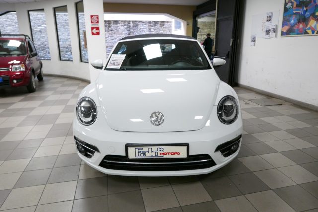 VOLKSWAGEN Maggiolino Cabrio 1.2 TSI Design BlueMotion Technology Immagine 1