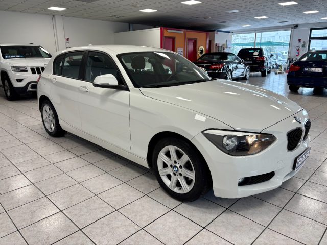 BMW 116 116d 5 porte automatica Immagine 4