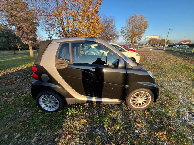 SMART ForTwo 1000 52 kW cabrio passion Immagine 2