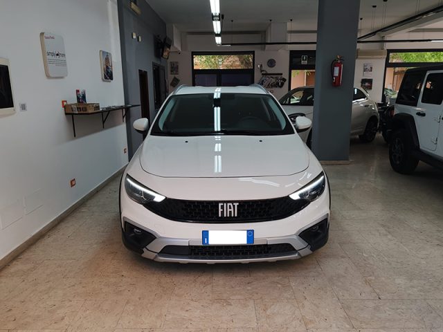 FIAT Tipo 1.6 Mjt S&S 5 porte Cross Immagine 2