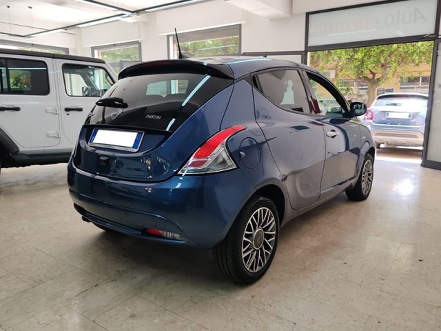 LANCIA Ypsilon 1.0 FireFly 5 porte S&S Hybrid Gold Plus Immagine 3