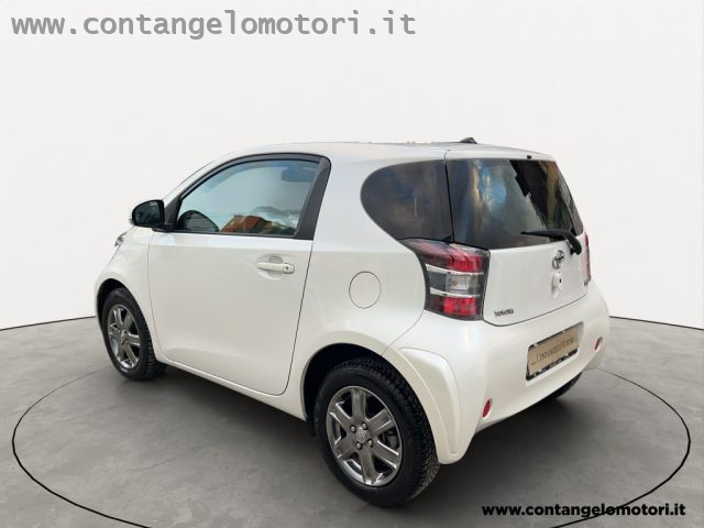 TOYOTA iQ 1.0 Immagine 3