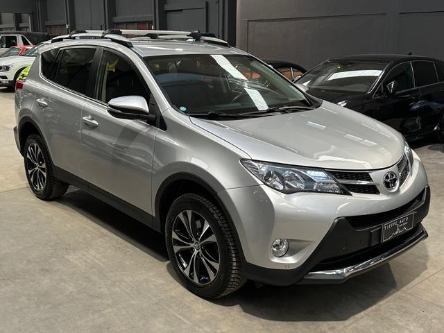 TOYOTA RAV 4 RAV4 2.2 D-CAT 4WD Immagine 2