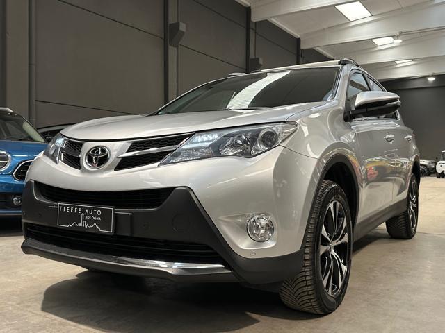 TOYOTA RAV 4 RAV4 2.2 D-CAT 4WD Immagine 0