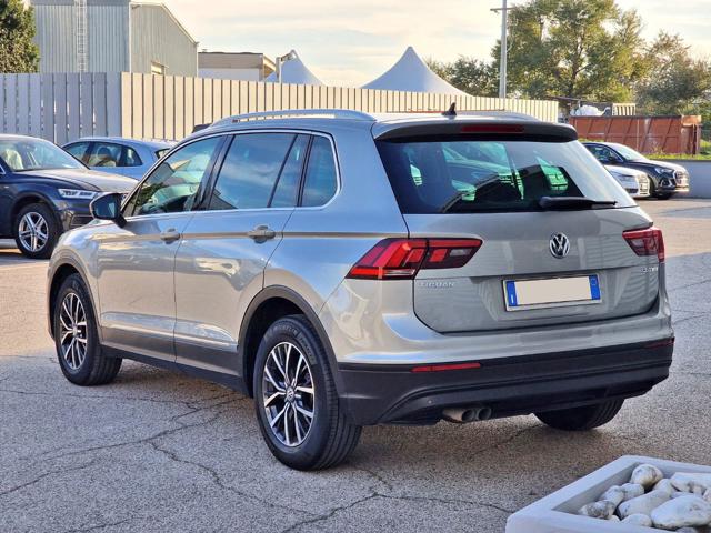 VOLKSWAGEN Tiguan 2.0 Tdi 150cv Business Immagine 2