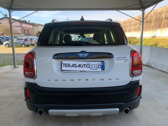 MINI Countryman 2.0 Cooper SD 190 cv Hype Countryman ALL4 C.Auto Immagine 4