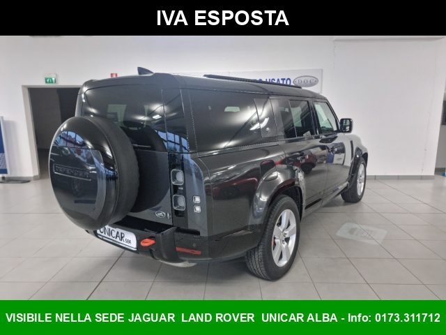 LAND ROVER Defender 130 3.0D I6 300 CV AWD Auto X Immagine 1