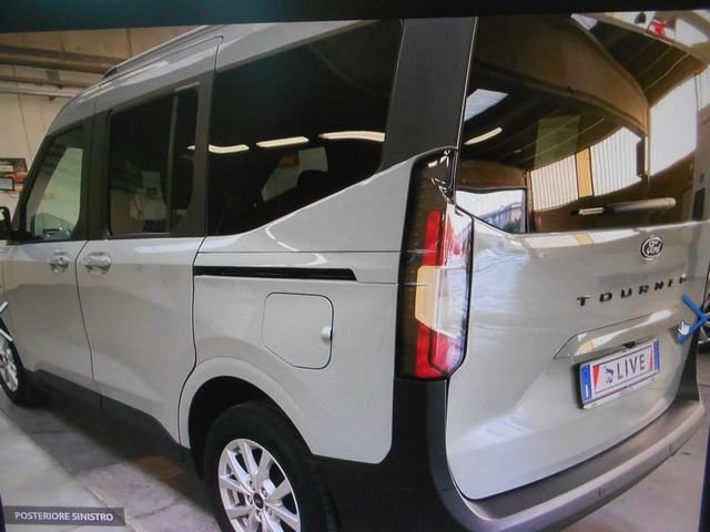 FORD Tourneo Courier ECOBOST OUERSHIFT TITANIUM Immagine 1