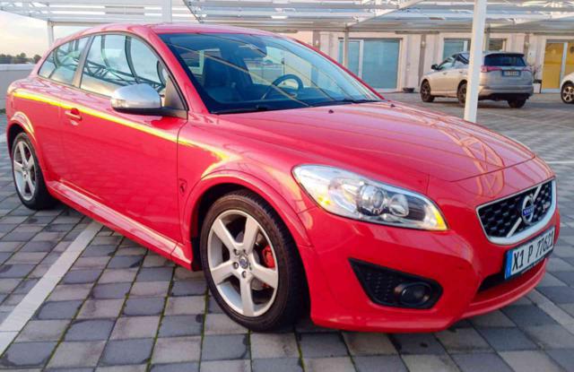 VOLVO C30 1.6d D2 R-design Immagine 0