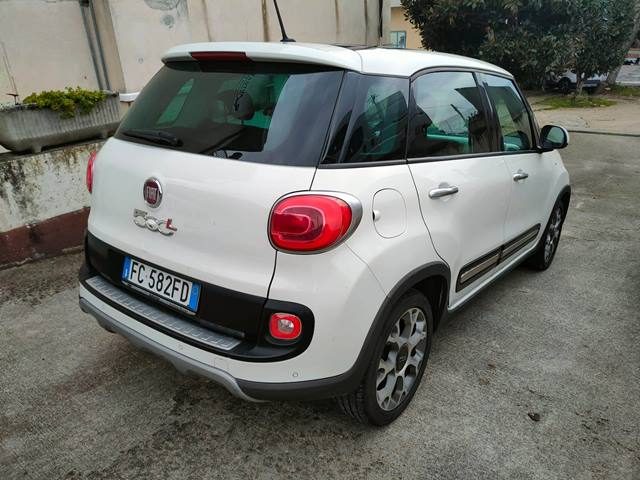 FIAT 500L 1.6 Multijet 120 CV Trekking UNIPRO Immagine 1