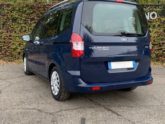 FORD Tourneo Courier 1.0 EcoBoost 100 CV Plus Immagine 4