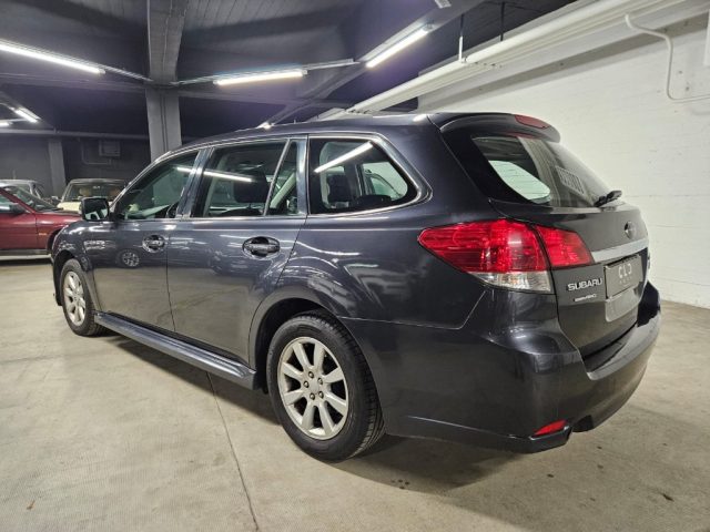 SUBARU Legacy 2.0D SW AWD Immagine 4