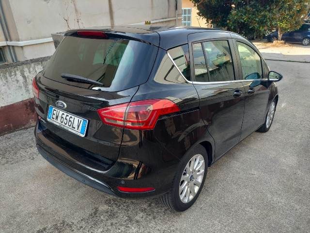 FORD B-Max 1.5 TDCi 75 CV Business Immagine 1