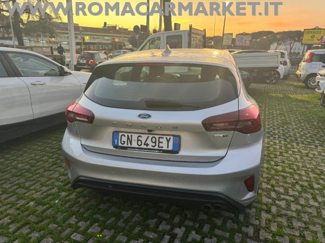 FORD Focus 1.0 EcoBoost Hybrid 125 CV Powershift 5p. ST-Line Immagine 3