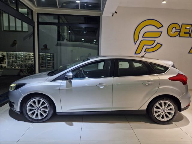 FORD Focus 1.5 TDCi 120 CV Start&Stop Titanium Immagine 3