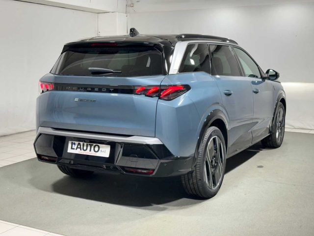 PEUGEOT 5008 motore elettrico (73kWh) 210 CV GT Immagine 4