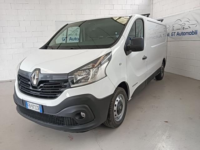 RENAULT Trafic Bianco pastello