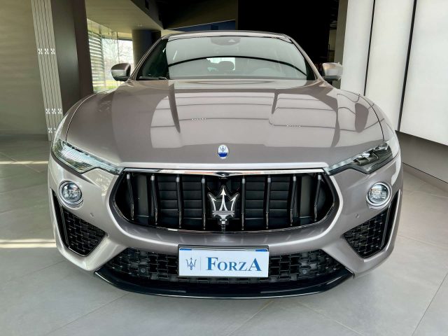 MASERATI Levante 2.0 mhev GT 330cv , Sport pack , ADAS Immagine 1