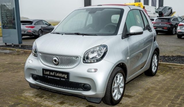 SMART ForTwo 70 1.0 twinamic cabrio Passion Immagine 3