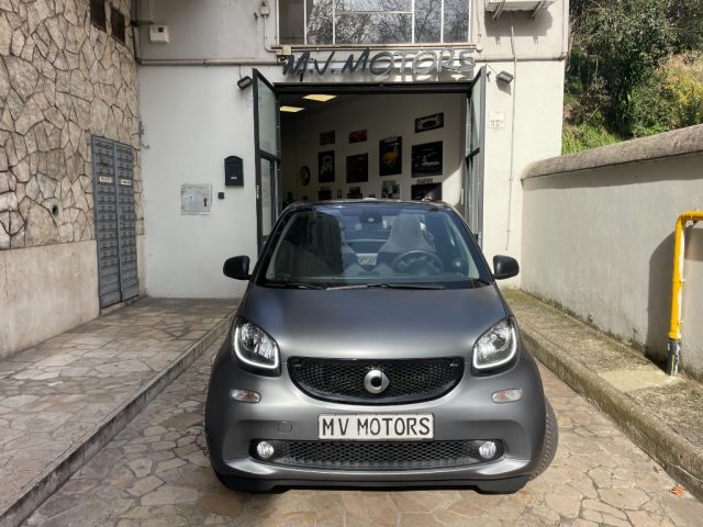 SMART ForTwo 90 0.9 T twinamic cabrio Passion Immagine 1