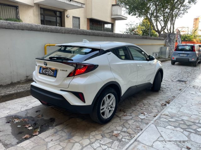 TOYOTA C-HR 1.8 Hybrid E-CVT Business Immagine 3