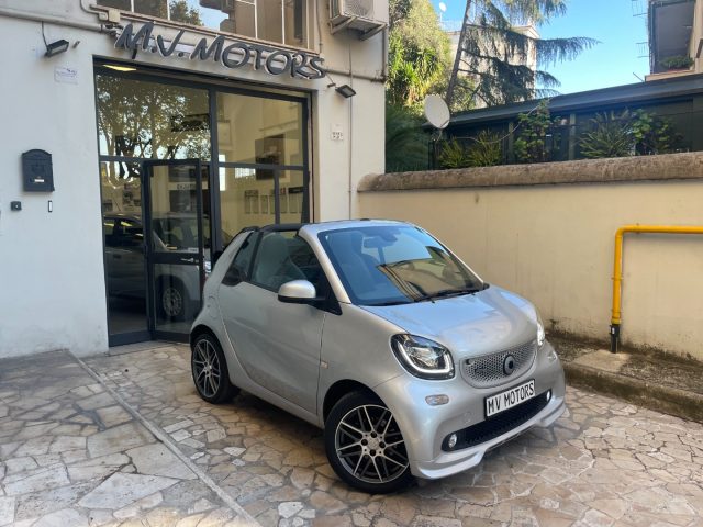 SMART ForTwo BRABUS 109cv  twinamic cabrio Xclusive Immagine 0