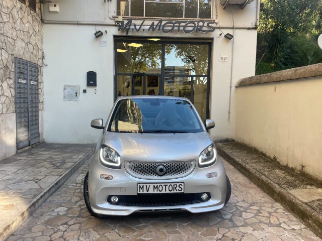 SMART ForTwo BRABUS 109cv  twinamic cabrio Xclusive Immagine 1