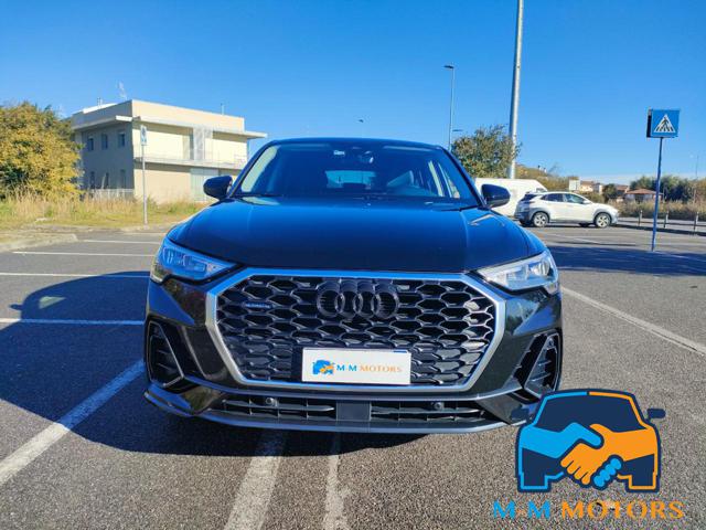 AUDI Q3 Sportback  45 TFSI quattro S tronic Business Advan Immagine 1