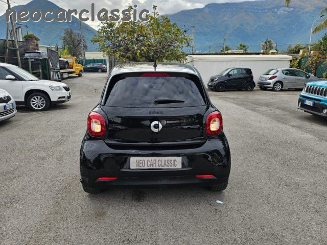 SMART ForFour 70 1.0 Passion gpl Immagine 3