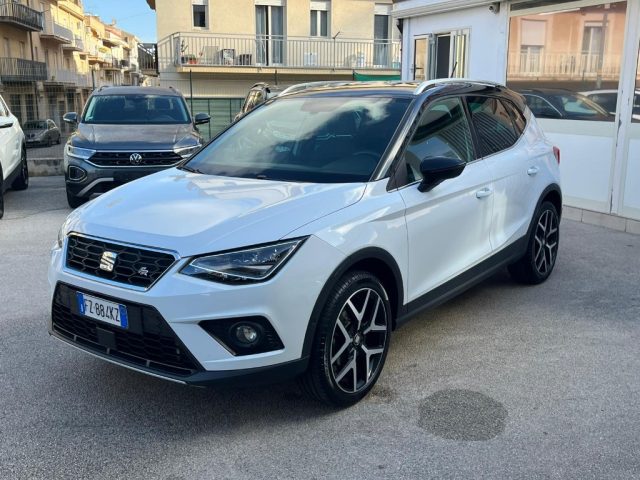 SEAT Arona 1.0 EcoTSI 115 CV DSG FR Immagine 1