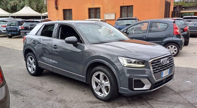 AUDI Q2 1.6 TDI S tronic Business Immagine 1