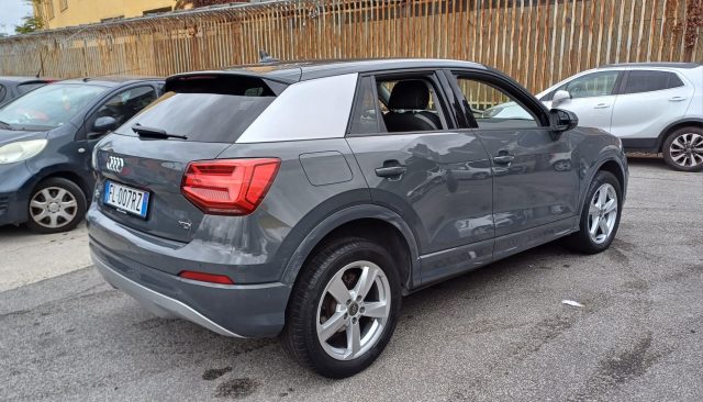 AUDI Q2 1.6 TDI S tronic Business Immagine 3