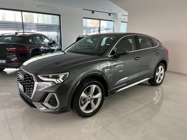 AUDI Q3 SPB 45 TFSI e S tronic S line edition plug-in KM 0 Immagine 0