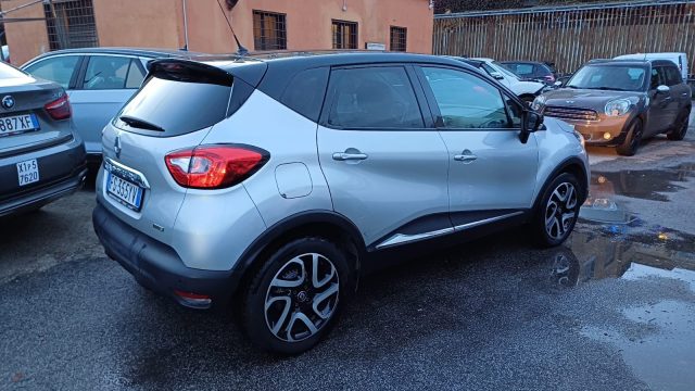 RENAULT Captur dCi 8V 110 CV Start&Stop Energy Initiale Paris Immagine 2