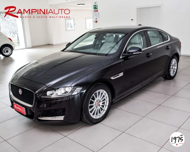 JAGUAR XF 2.0 D 180 CV aut. Prestige RISERVATA OPERATORI DE Immagine 0