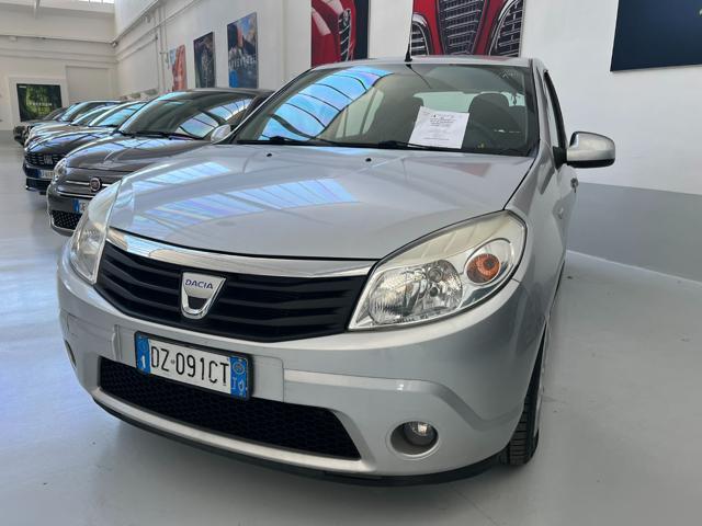 DACIA Sandero 1.4 8V GPL Lauréate Immagine 1