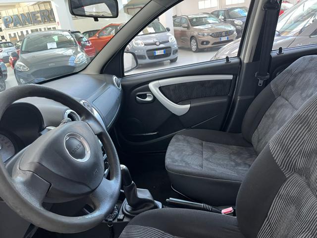 DACIA Sandero 1.4 8V GPL Lauréate Immagine 4