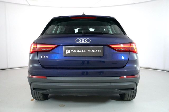 AUDI Q3 35 TDI S TRONIC Immagine 3