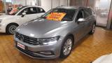 VOLKSWAGEN Passat VAR. 1.6 TDI SCR DSG Business NAVI