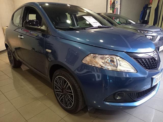 LANCIA Ypsilon 1.0 FireFly 5 porte S&S Hybrid Oro Immagine 3