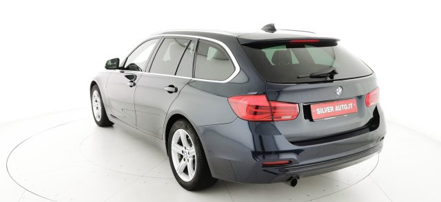 BMW 318 d Touring Sport CAMBIO AUTOMATICO Immagine 4