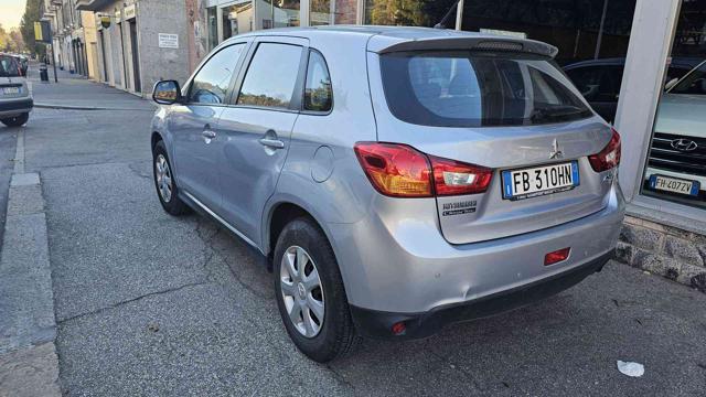 MITSUBISHI ASX 1.6 DI-D 114 CV 2WD Inform Immagine 3