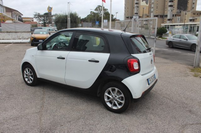 SMART ForFour 70 1.0 twinamic Youngster Immagine 3