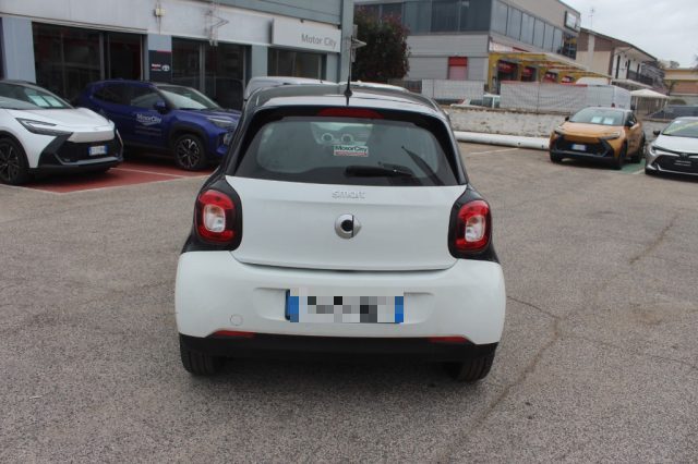 SMART ForFour 70 1.0 twinamic Youngster Immagine 4