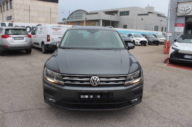 VOLKSWAGEN Tiguan 1.5 TSI Sport ACT BlueMotion Technology Immagine 0