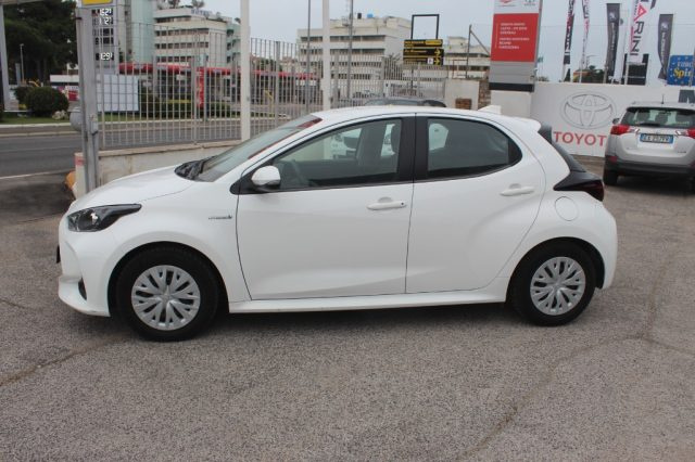 TOYOTA Yaris 1.5 Hybrid 5 porte Active Immagine 2