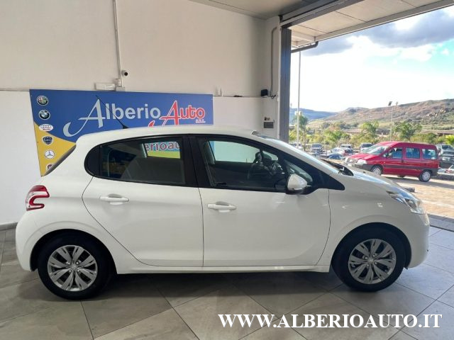 PEUGEOT 208 1.4 8V HDi 68CV 5p. Active Immagine 3