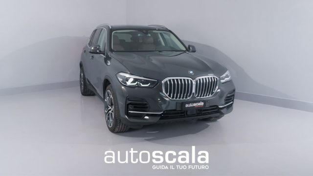 BMW X5 xDrive30d 48V xLine (rottamazione euro 4) Immagine 0