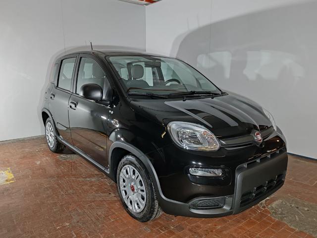 FIAT Panda 1.0 Hybrid 70cv 36 Rate da 177,95 Immagine 0