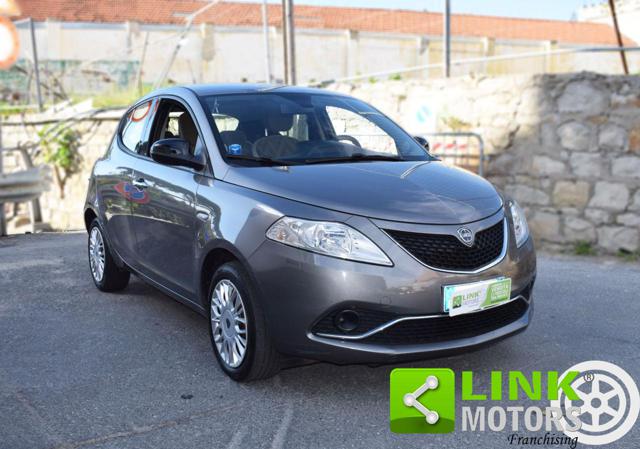 LANCIA Ypsilon 1.2 69 CV 5 porte PER NEOPATENTATI !!! Immagine 0